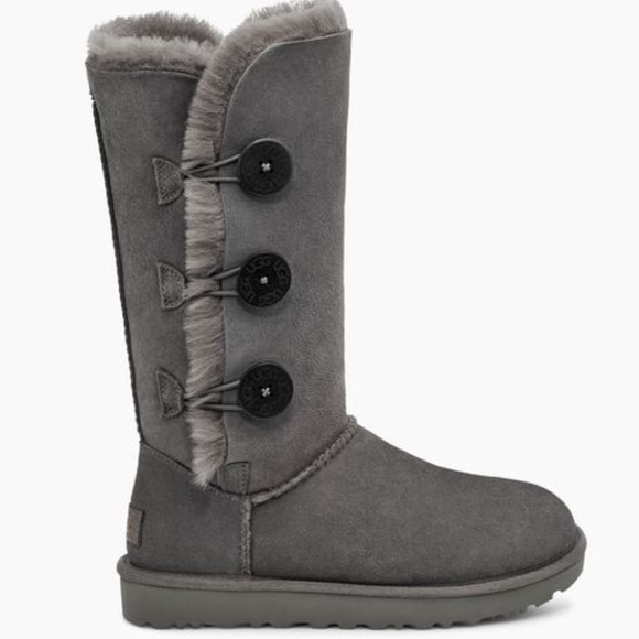 UGG Bailey Button Triplet II Boot - Picture 1 of 3